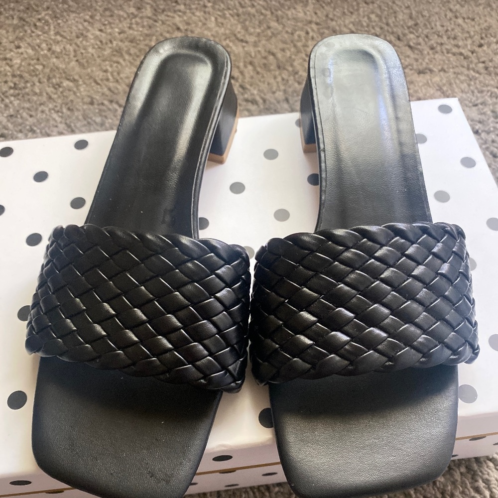 Sandals size 39 or 8